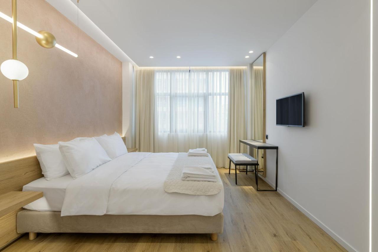 Acropolis Magenta Luxury 4*